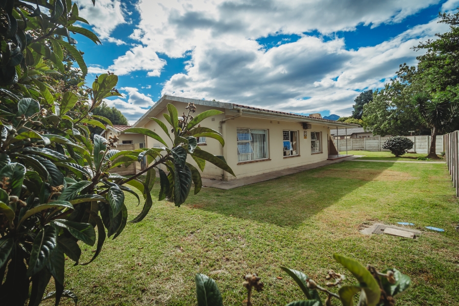 3 Bedroom Property for Sale in Loerie Park Western Cape